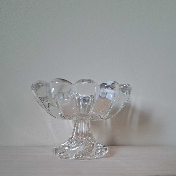 Szklana bombonierka - patera do słodyczy