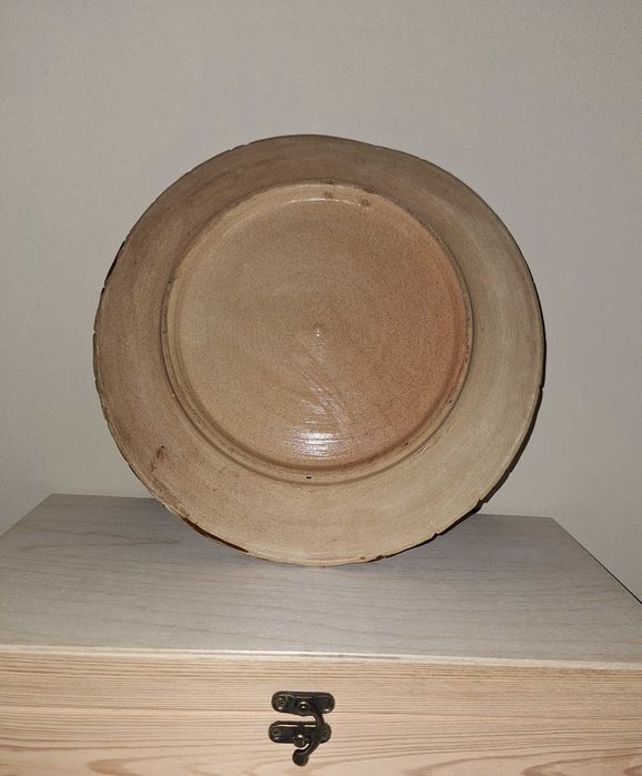 Talerz ceramiczny ręcznie wykonany