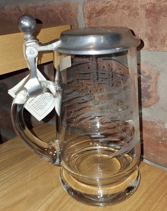 Szklany kufel z pokrywą Joska Glaskunsthandwerk