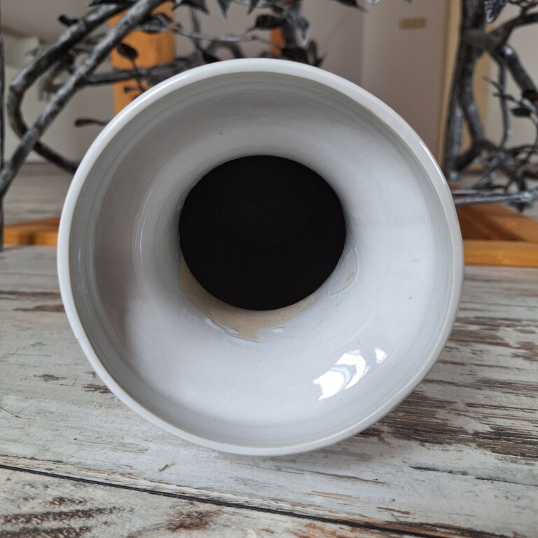 Unikatowy porcelanowy wazon chiński