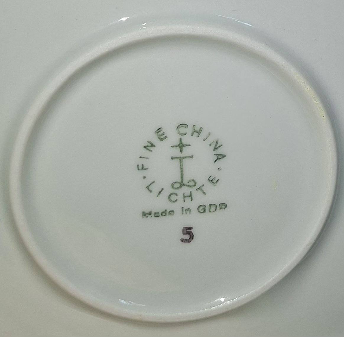 Wazon porcelanowy Lichte Fine