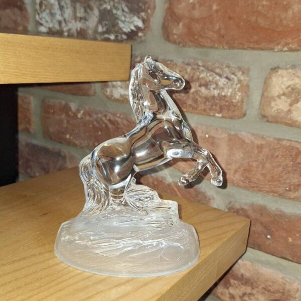 Szklana figurka konia Cristal d’Arques France