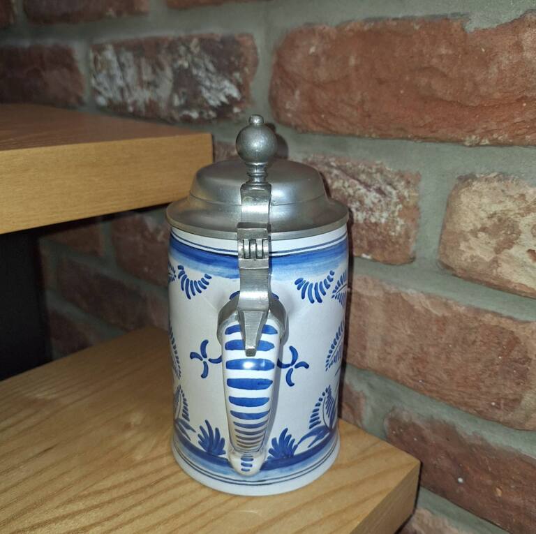 Ręcznie malowany kufel ceramiczny