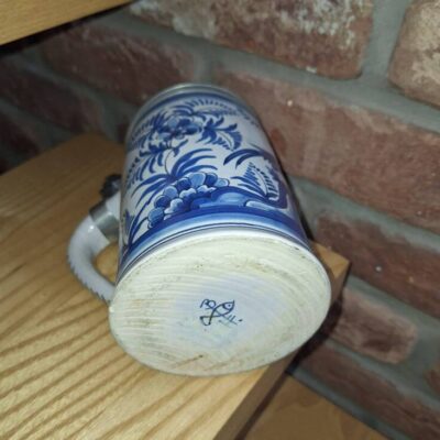 Ręcznie malowany kufel ceramiczny