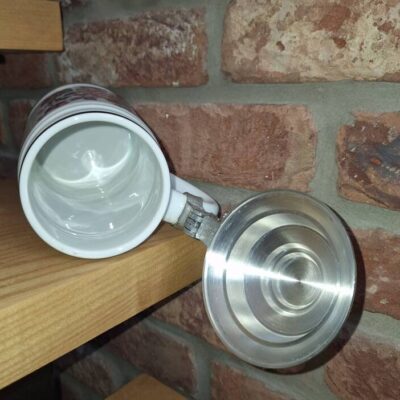 Porcelanowy kufel vintage