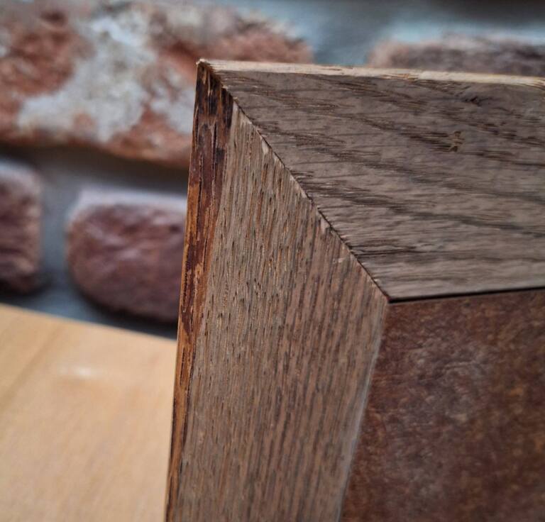 Obrazki ceramiczne z motylami