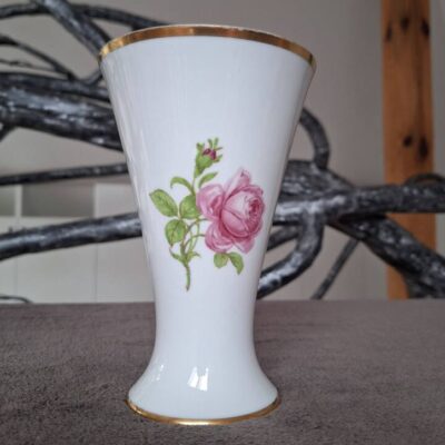 20260326_172227 Porcelanowy wazon Fürstenberg