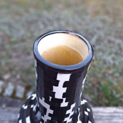 Wazon ceramiczny czarno biały wzór geometryczny