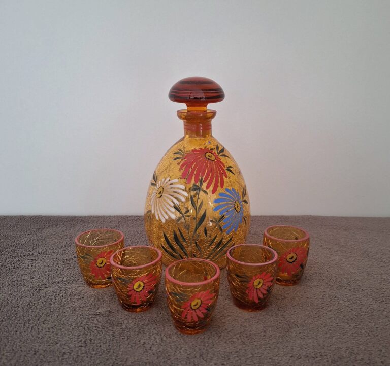 Zabytkowa karafka i kieliszki Art Deco