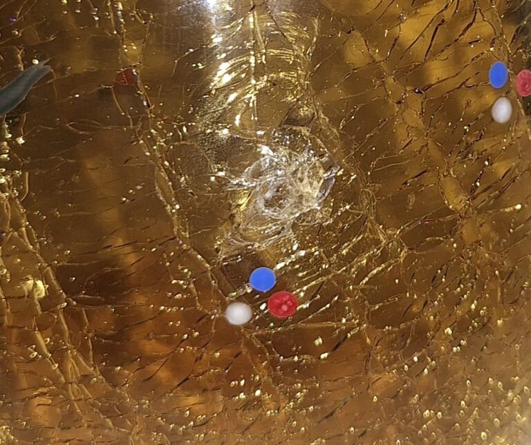 Zabytkowa karafka i kieliszki Art Deco