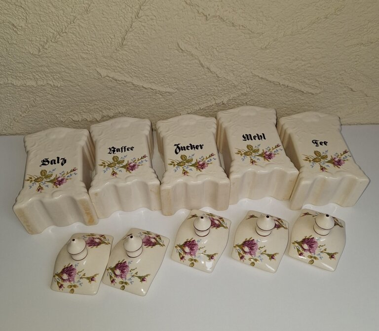 Zabytkowy zestaw ceramicznych pojemników Bolesławiec