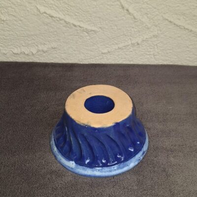 Mała ceramiczna forma do pieczenia babki