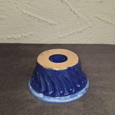 Mała ceramiczna forma do pieczenia babki