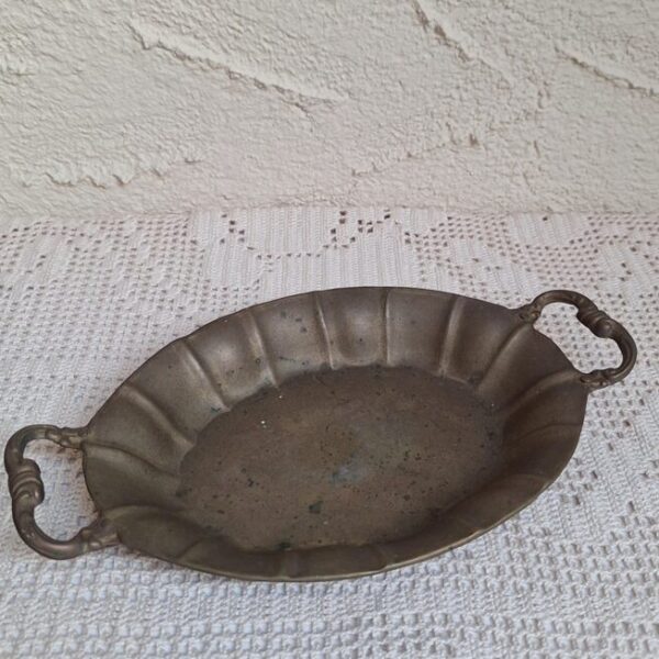 Antyczna mosiężna owalna patera z uchwytami
