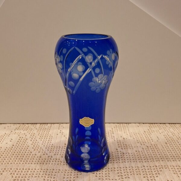 Stylowy wazon Bohemia kryształowe szkło kobaltowe
