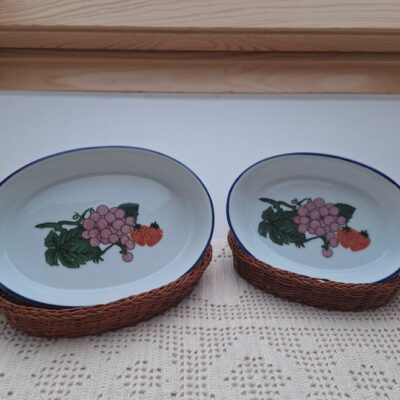 Zestaw Ceramicznych Owalnych Półmisków Żaroodpornych z Koszykami w Stylu Retro