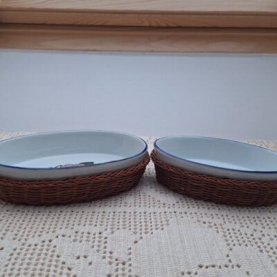 Zestaw Ceramicznych Owalnych Półmisków Żaroodpornych z Koszykami w Stylu Retro