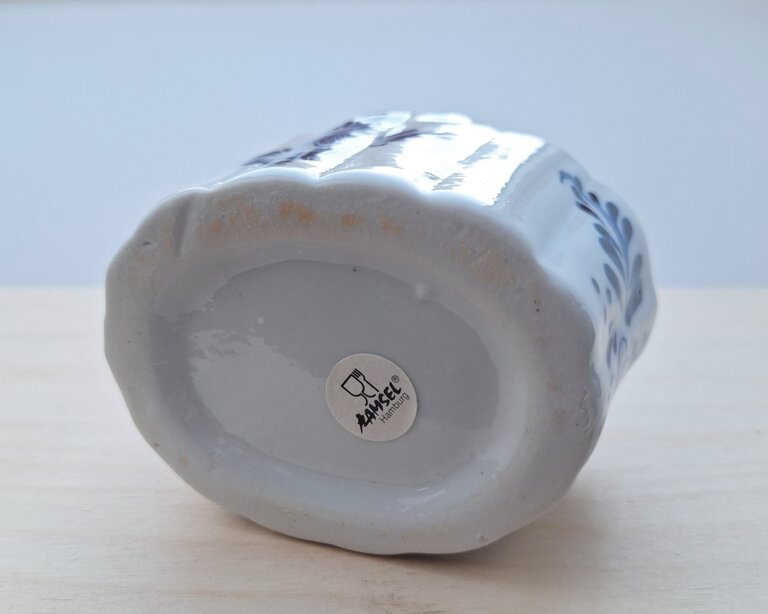 Ceramiczny koszyczek Amsel w stylu holenderskim