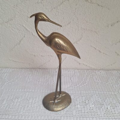20260506_152834 Elegancka Figurka Czapli z Mosiądzu – Styl Mid-Century Modern