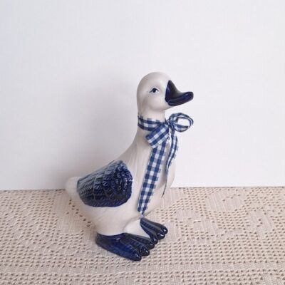 20260527_115844 Kaczka / Gęś - figurka z porcelany Victoria Design