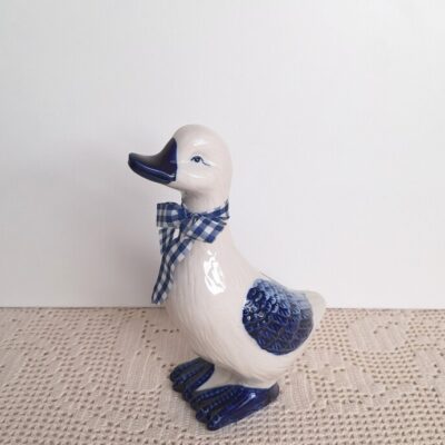 20260527_120530 Kaczka / Gęś - figurka z porcelany Victoria Design