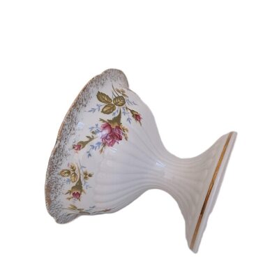 Elegancki Pucharek Porcelanowy Chodzież „Iwona” – Złota Róża