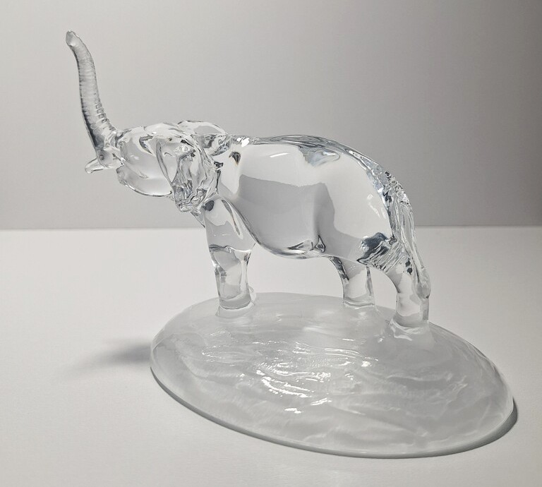 Kryształowa Figurka Słoń z Uniesioną Trąbą - Cristal d'Arques