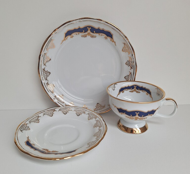 Porcelana Chodzież KAMELIA Trio Śniadaniowe Kobalt Złoto PRL