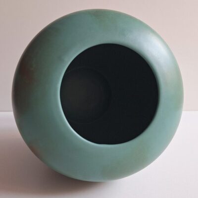 20260616_201626 Ceramiczny Wazon Morski Szmaragd ze Złotym Akcentem