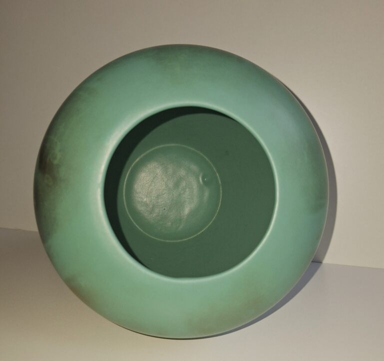 20260616_201829 Ceramiczny Wazon Morski Szmaragd ze Złotym Akcentem