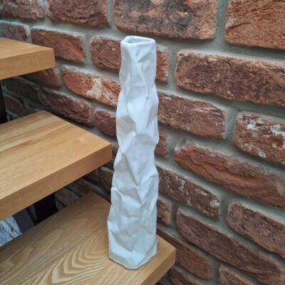 20260621_155220 Smukły Wazon Ceramiczny z Efektem Zagnieceń