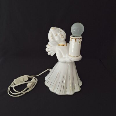 20260709_122056 Porcelanowa Lampka Nocna Aniołek ze Świecą – Vintage