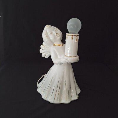 20260709_122420 Porcelanowa Lampka Nocna Aniołek ze Świecą – Vintage