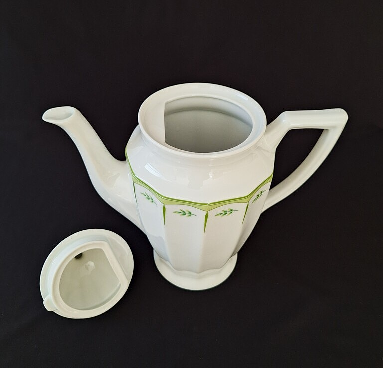 20260709_175437 Porcelanowy Dzbanek Do Kawy/Herbaty Wałbrzych - Zielone Listki