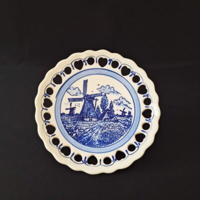 Ażurowy talerz ścienny Delft Blue Handpainted nr 042042