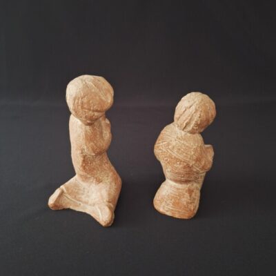 Kolekcjonerski Zestaw Figurek z Terakoty – Styl Vintage