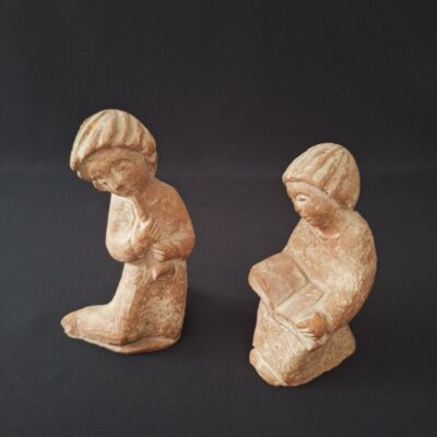 Kolekcjonerski Zestaw Figurek z Terakoty – Styl Vintage