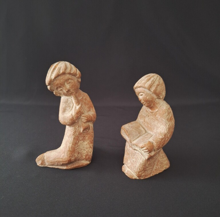 Kolekcjonerski Zestaw Figurek z Terakoty – Styl Vintage