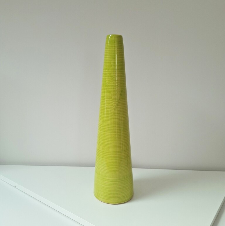 Wazon Ceramiczny Stożkowy Slim – Limonkowa Zieleń