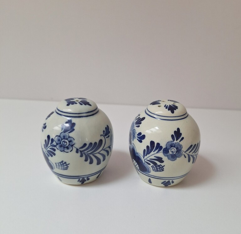 20260717_183624 Ceramiczny Zestaw Solniczka i Pieprzniczka - Styl Delft