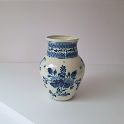 Ceramiczny Wazon Delft Blue - Niebieski Motyw Kwiatowy