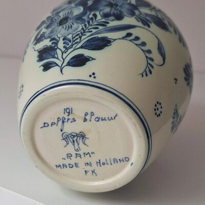Ceramiczny Wazon Delft Blue - Niebieski Motyw Kwiatowy