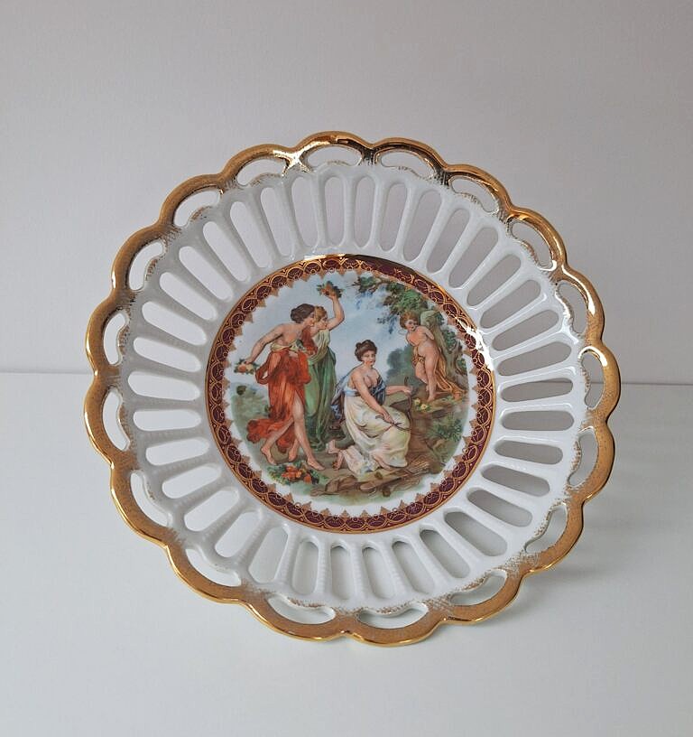 Ażurowa Porcelanowa Patera PM Martinroda - Scena Rokokowa