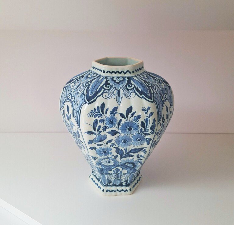 Ręcznie Malowany Wazon Potterie Oud-Delft (Nijmegen) – Vintage
