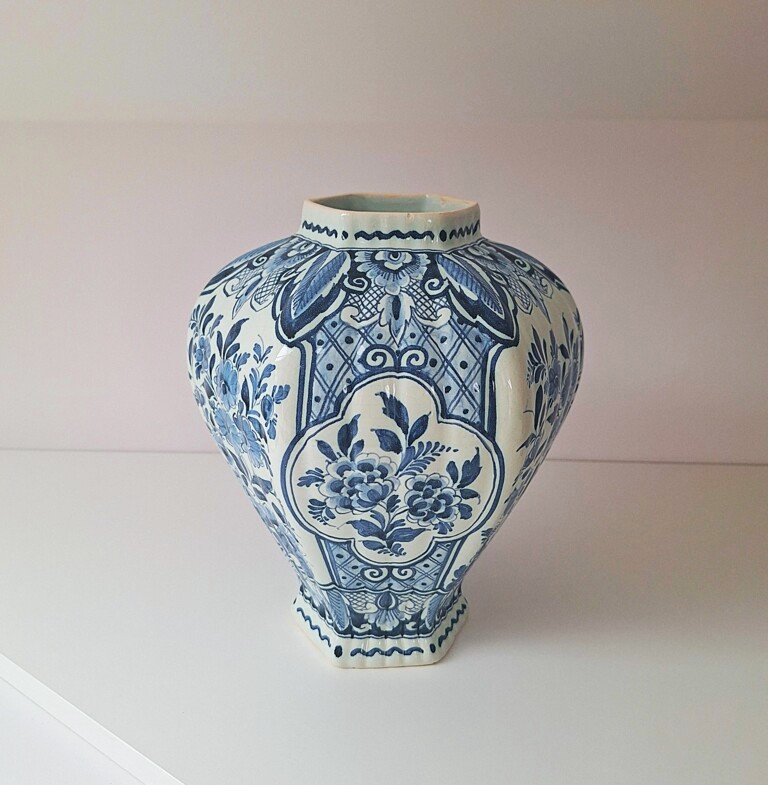 Ręcznie Malowany Wazon Potterie Oud-Delft (Nijmegen) – Vintage