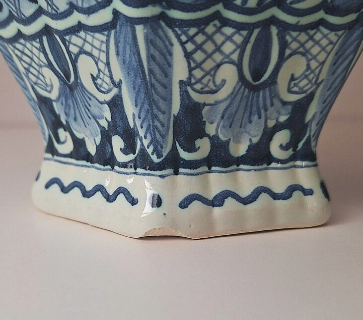 Ręcznie Malowany Wazon Potterie Oud-Delft (Nijmegen) – Vintage