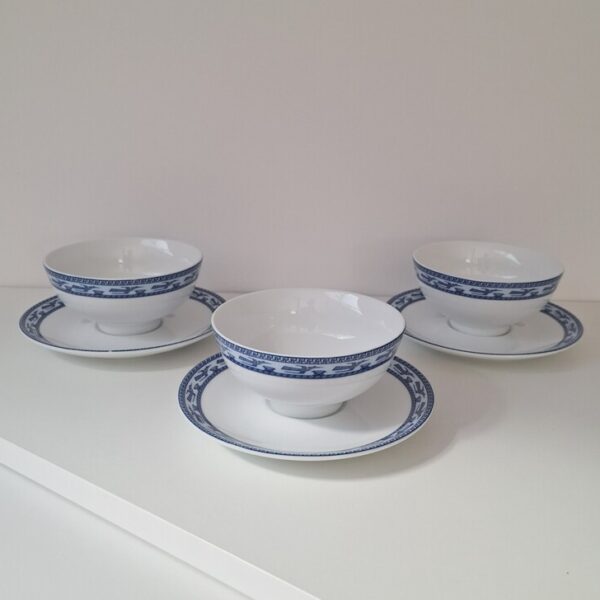 Zestaw 3 porcelanowych miseczek Minh Long ze spodkami