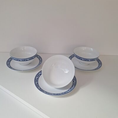 Zestaw 3 porcelanowych miseczek Minh Long ze spodkami