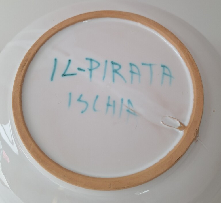 Włoska Misa Ceramiczna IL Pirata Ischia – Ręcznie Malowana