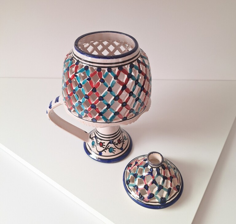 Ceramiczny Lampion Ażurowy - Styl Śródziemnomorski
